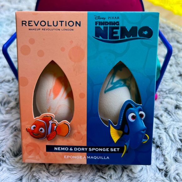 Revolution Finding Nemo Bundle! - Picture 3 of 6